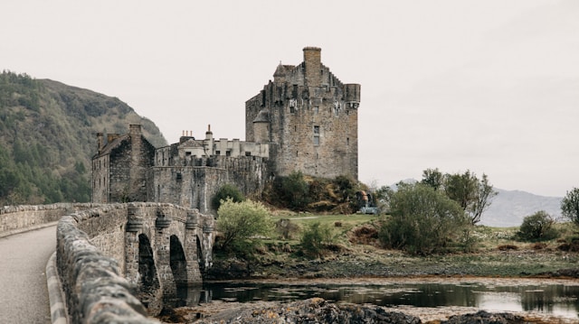 Quels châteaux enchanteurs à visiter cet été émerveilleront vos vacances ?