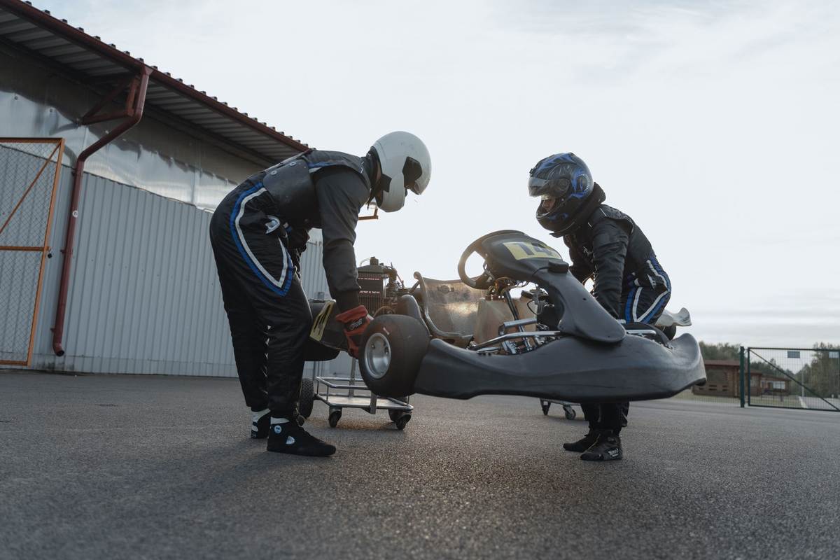 Le kart biplace : la solution pour un enfant qui n'ose pas conduire seul